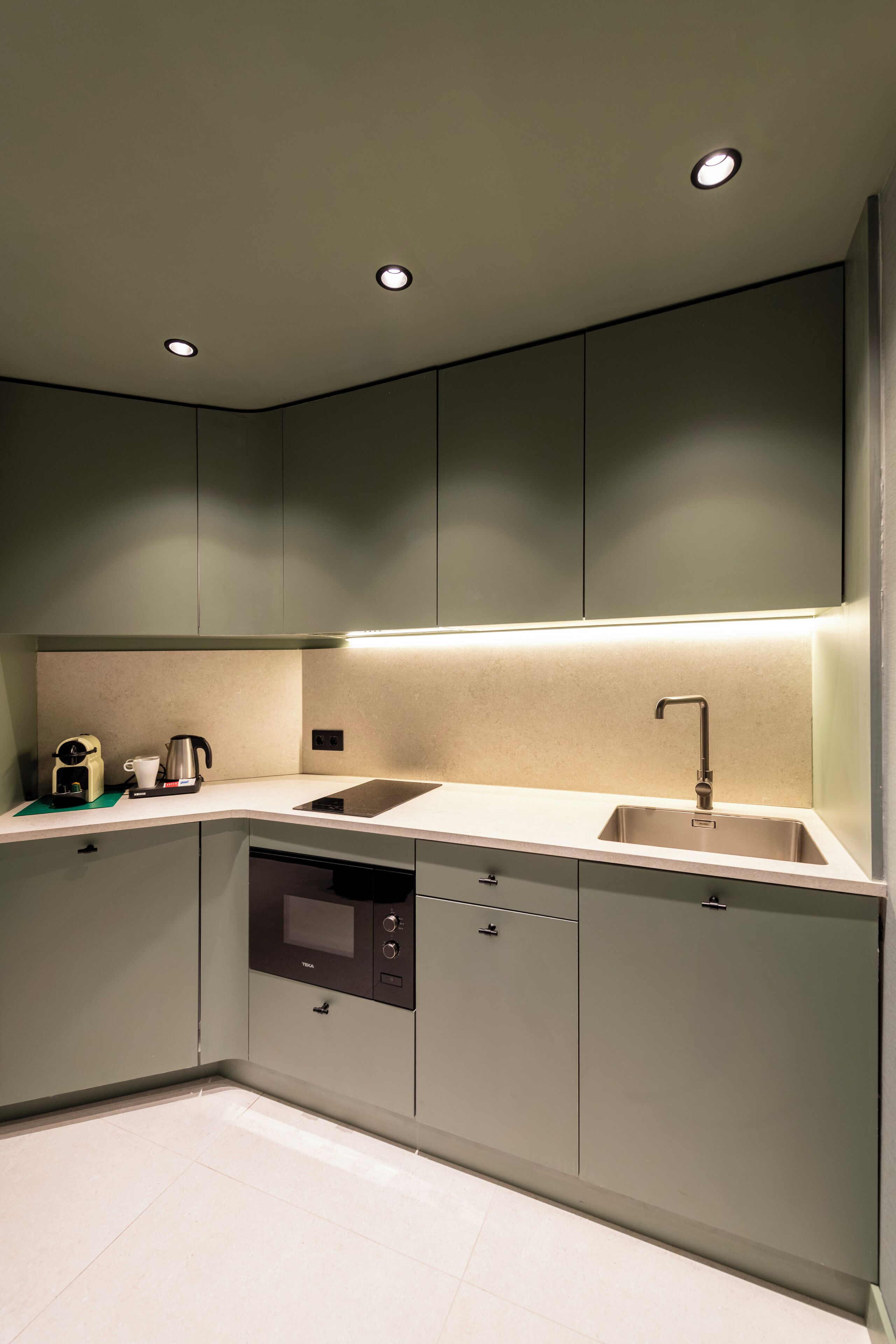 superior suite, kitchenette, terrace | 1 bedroom, premium bedding, memory-foam beds, in-room safe