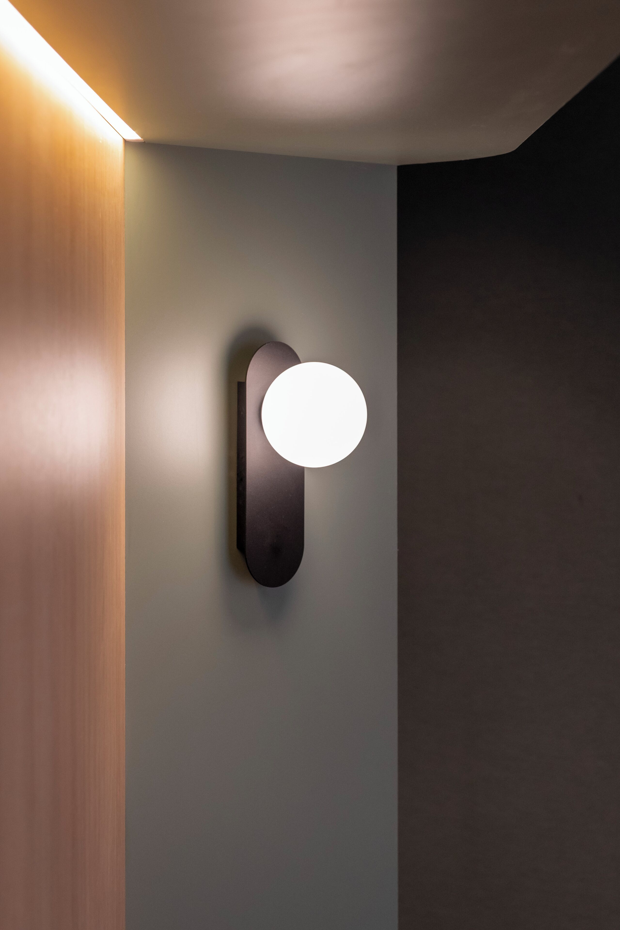 1 bedroom, premium bedding, memory-foam beds, in-room safe