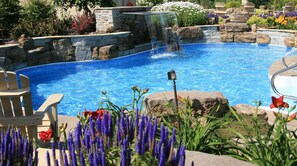 Piscine couverte, piscine extérieure, cabanons gratuits