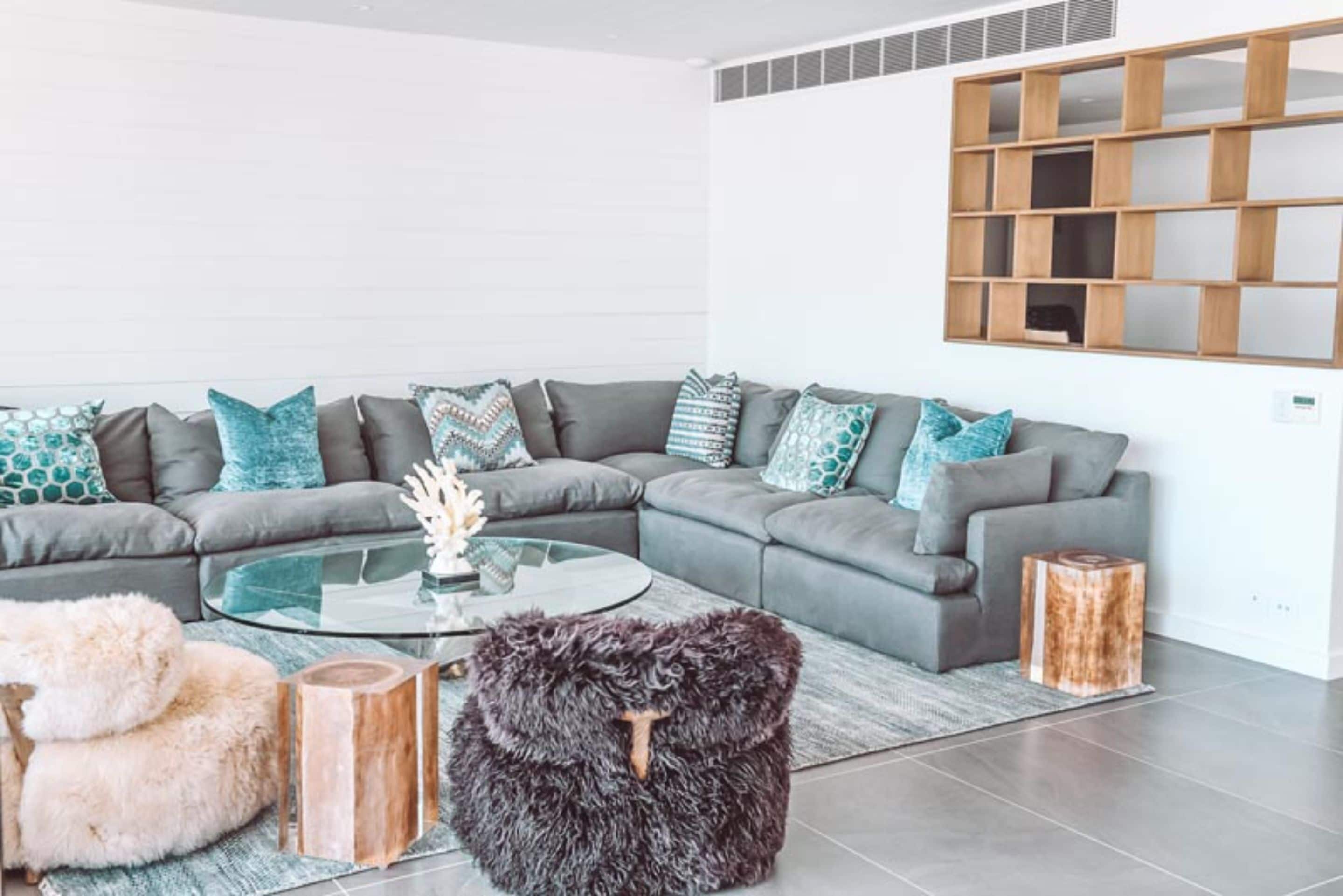 talei taki | living area