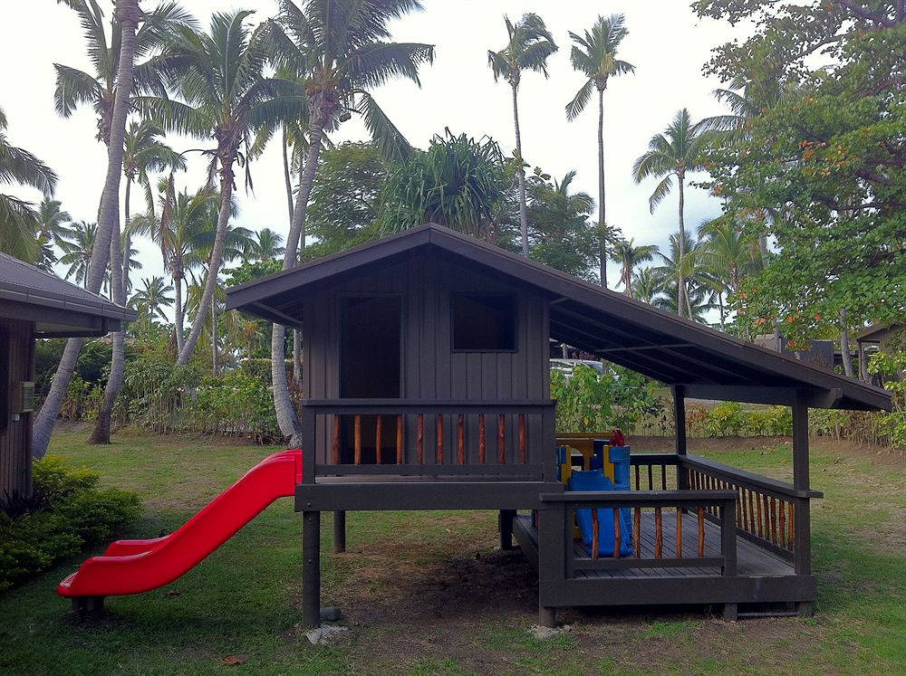 children’s play area – outdoor