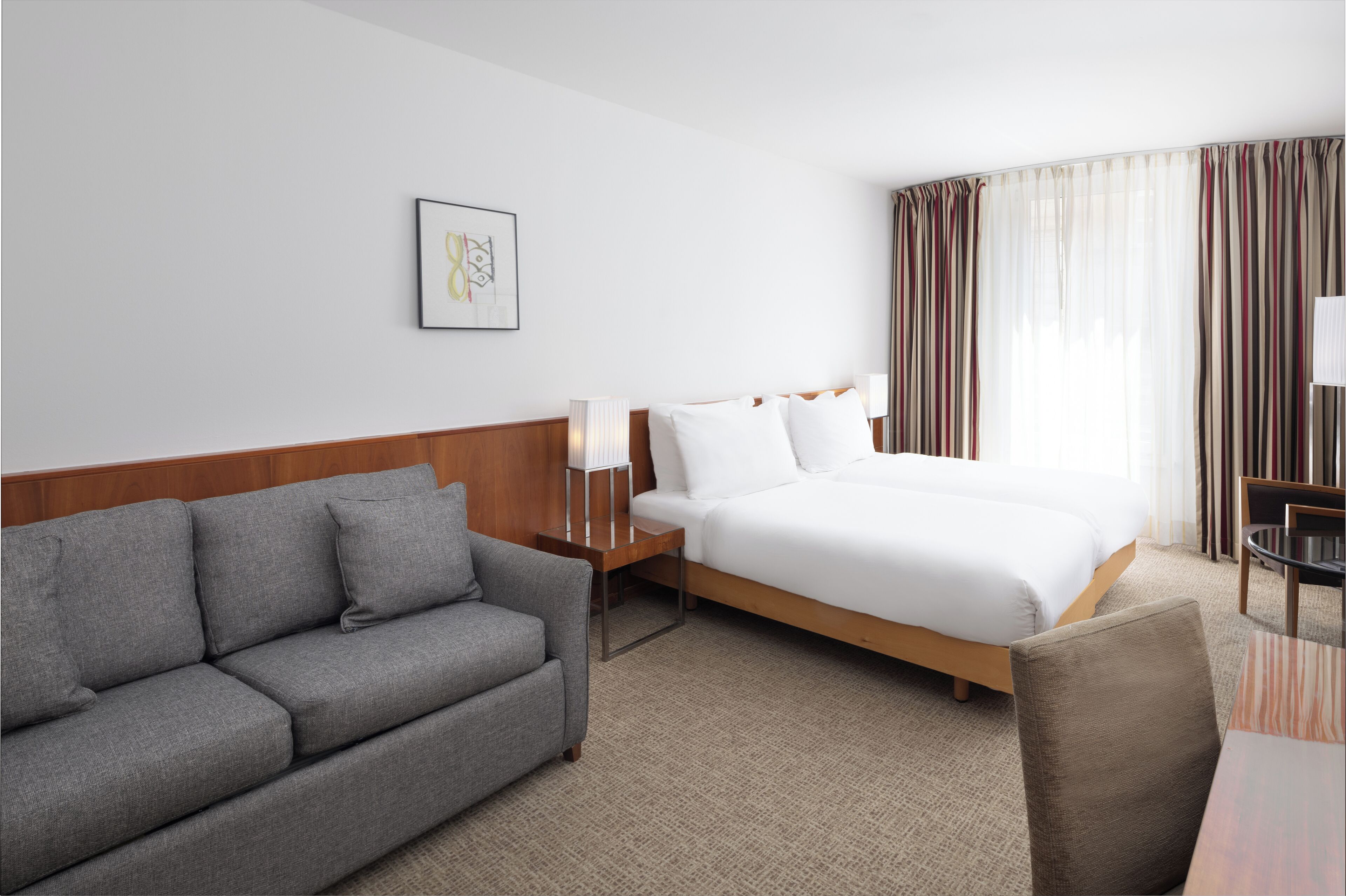 spacious urban | 1 bedroom, hypo-allergenic bedding, in-room safe, blackout curtains