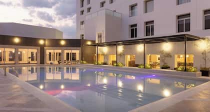 Courtyard by Marriott Puebla Las Animas