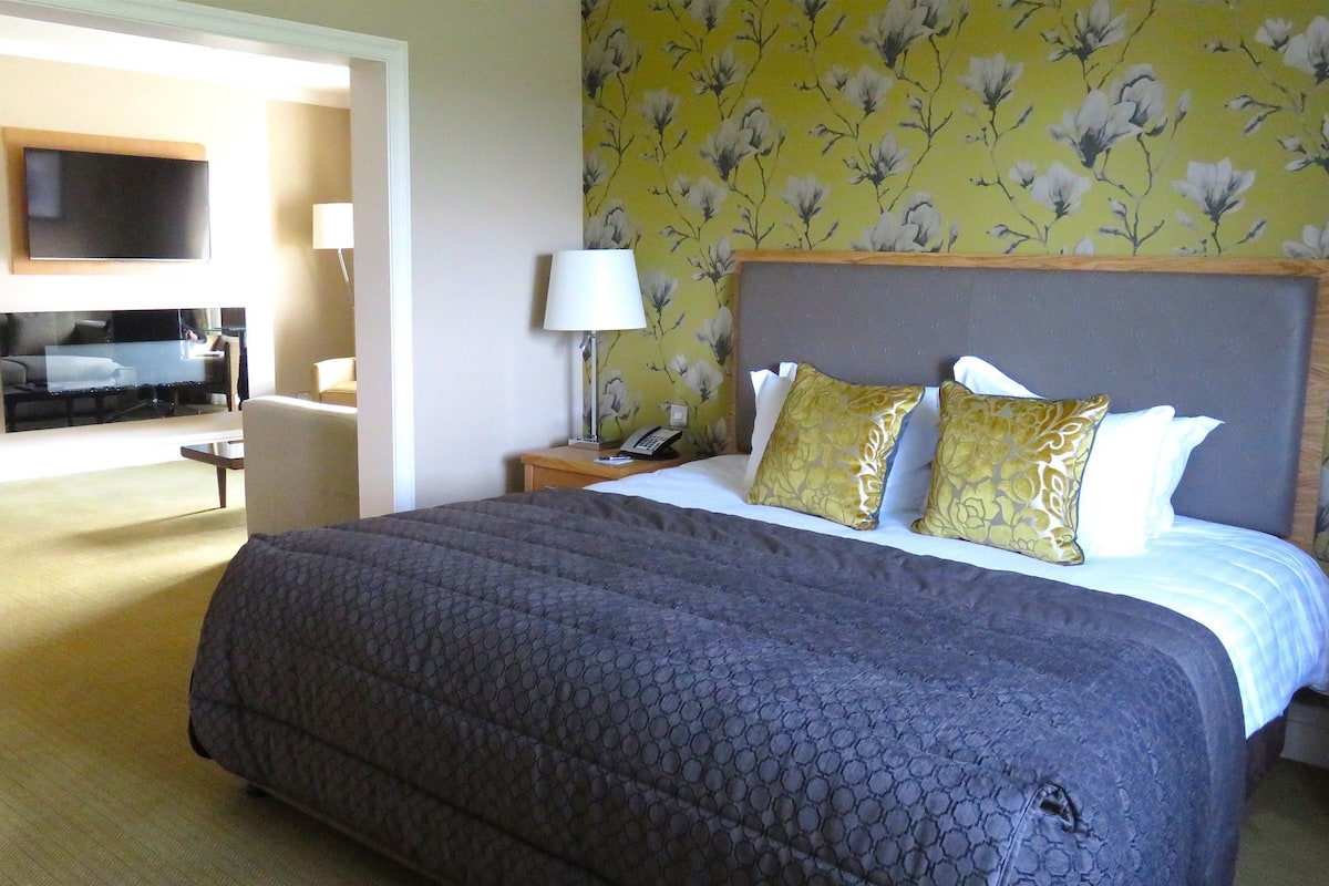 Carden Courtyard Suite