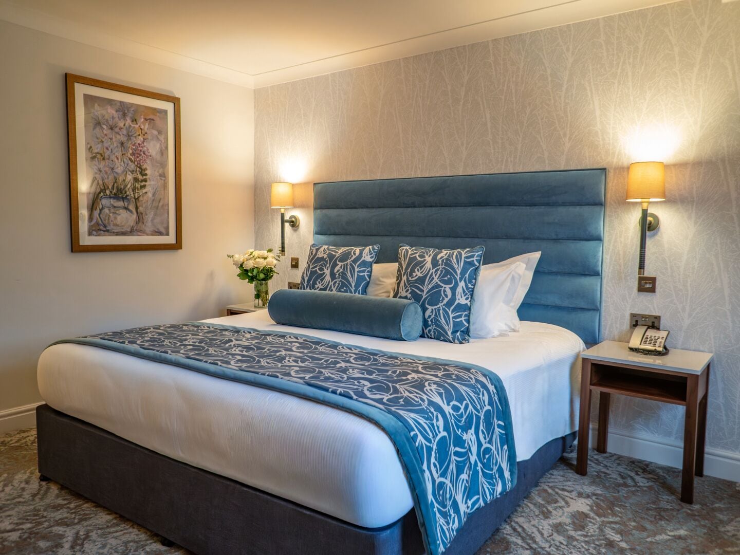 雙人房 | 高級寢具、房內夾萬、書桌、遮光窗簾/窗簾