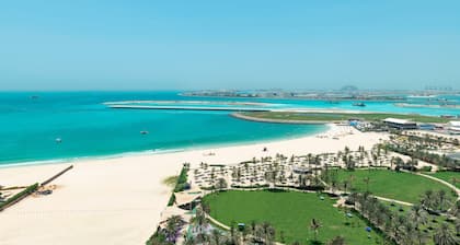 Le Royal Meridien Beach Resort And Spa