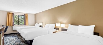 Quality Inn & Suites Howe - Sturgis