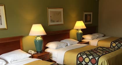 Quality Inn & Suites Howe - Sturgis