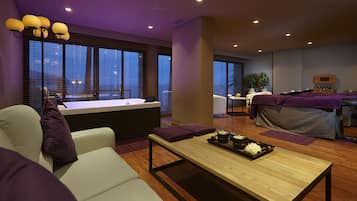 Couples treatment rooms, body treatments, aromatherapy