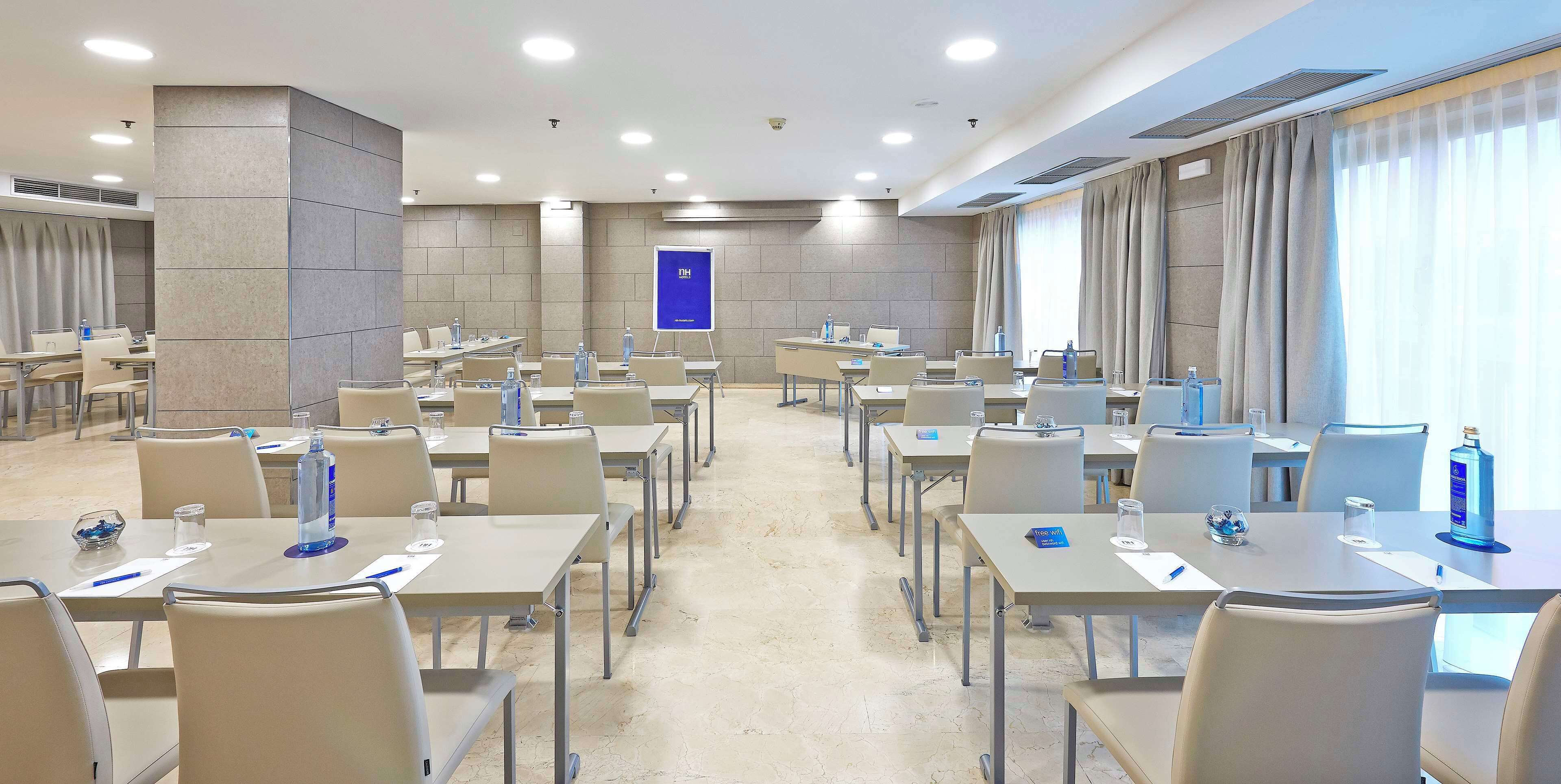 สถานที่จัดงานประชุม