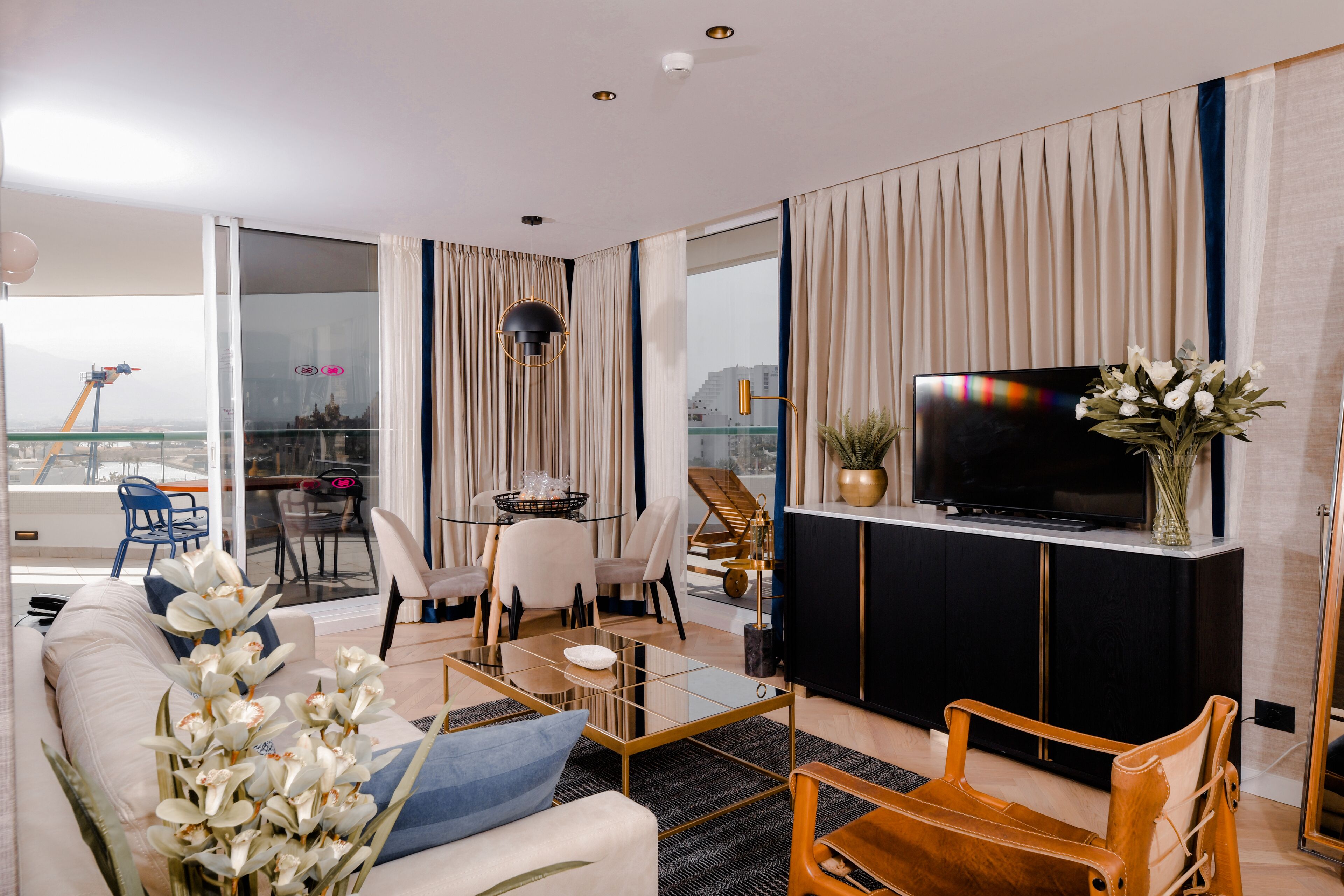 In-room safe, desk, soundproofing, iron/ironing board