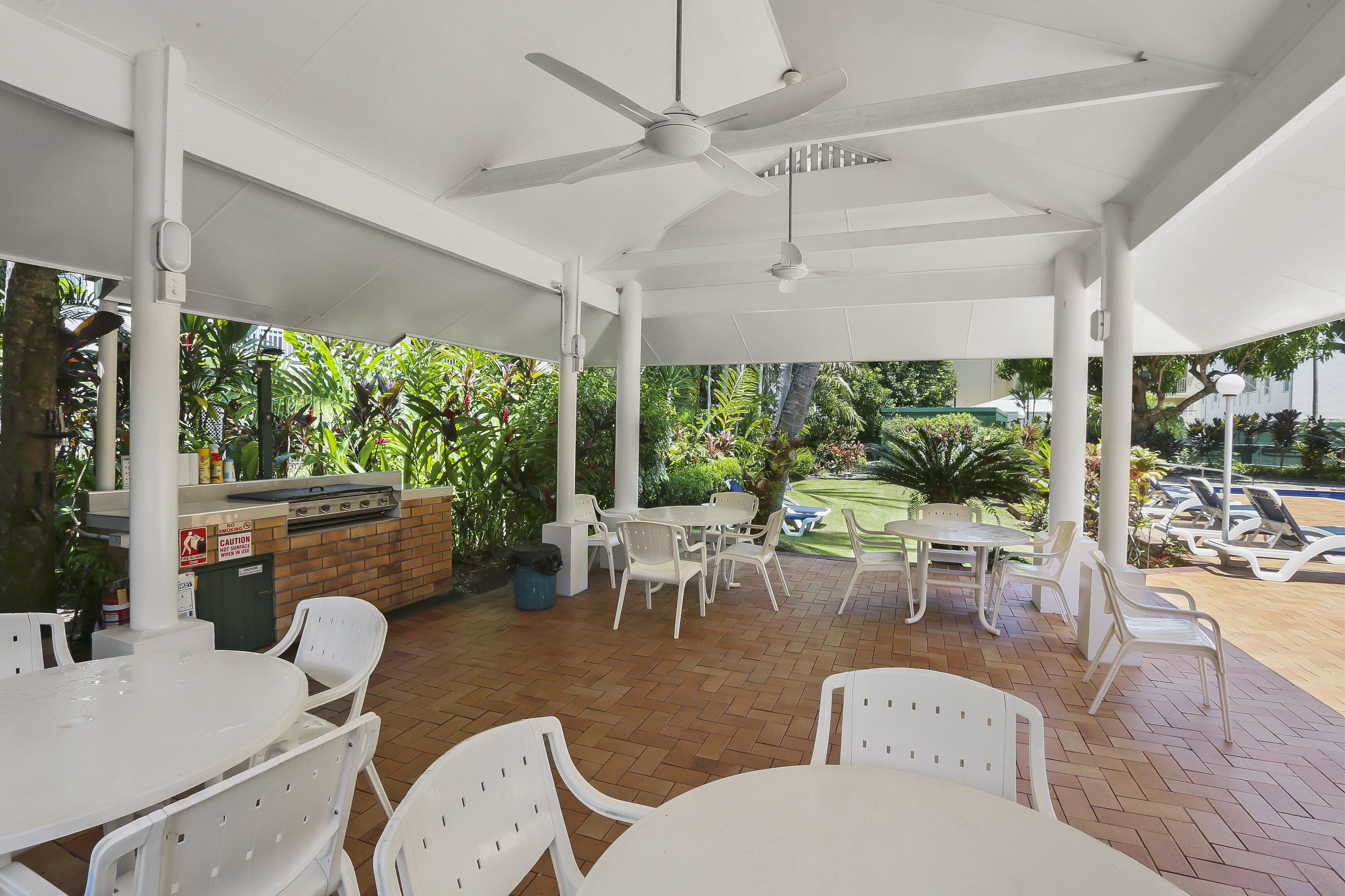 Agincourt Beachfront Apartments — image 26