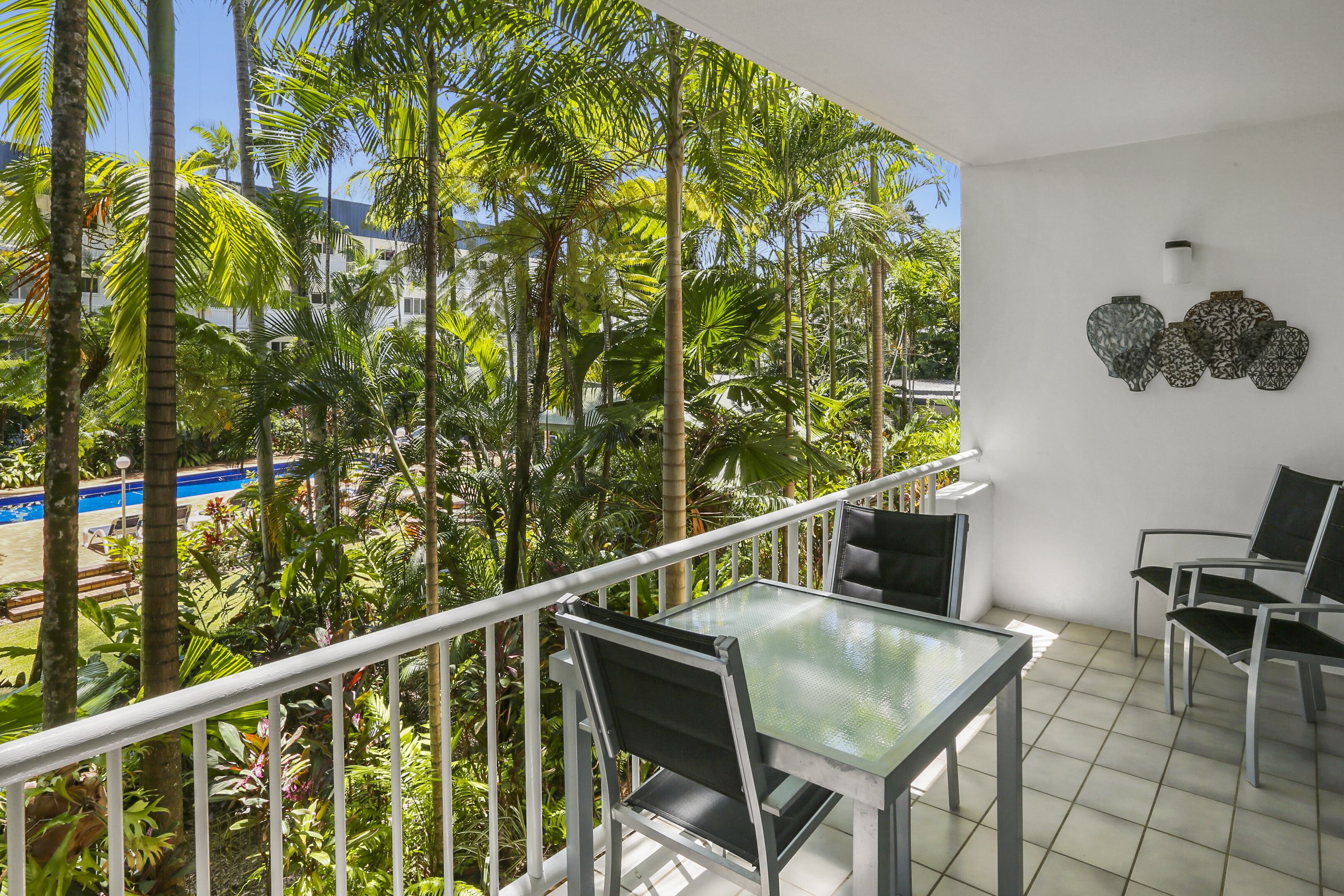 Agincourt Beachfront Apartments — image 6