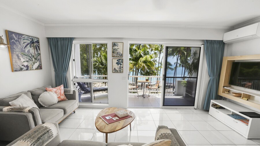 Agincourt Beachfront Apartments