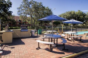 BBQ/picnic area