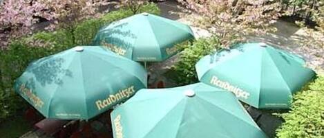 Triple Room | Courtyard view