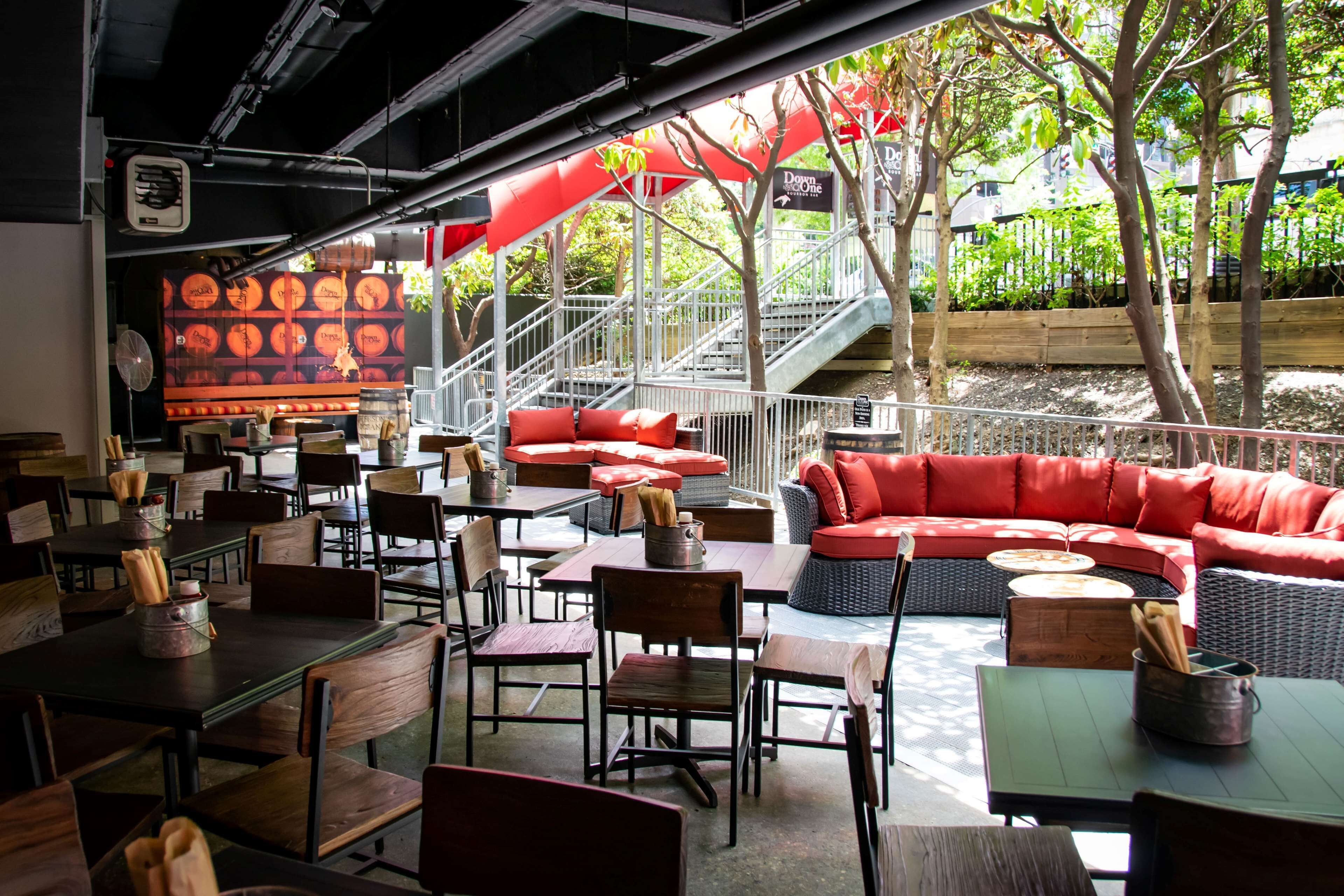 4 restaurants, breakfast, lunch, dinner served; american cuisine