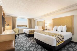 In-room safe, desk, laptop workspace, iron/ironing board - Galt House Hotel Trademark Collection by Wyndham (Louisville)