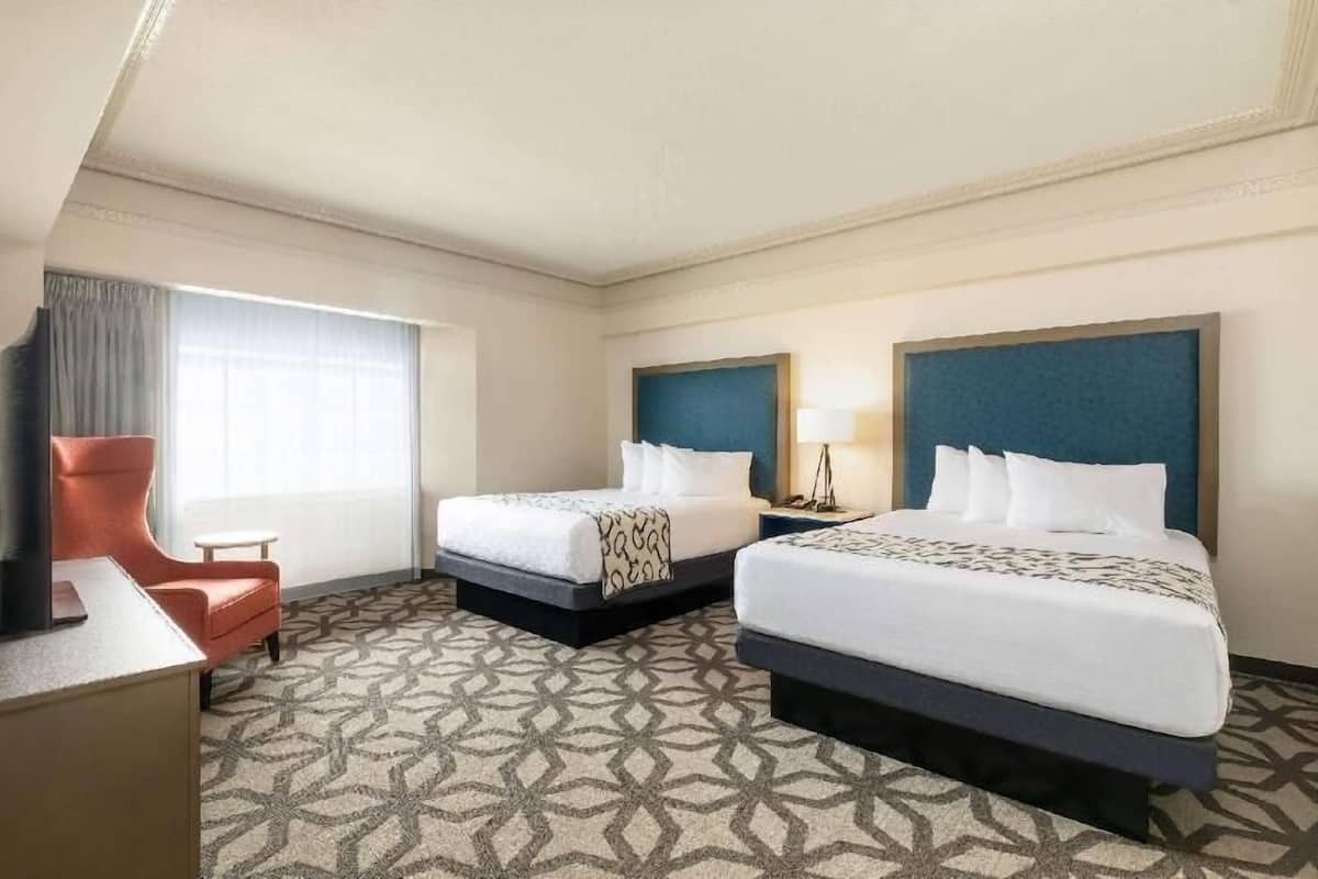 In-room safe, desk, laptop workspace, iron/ironing board