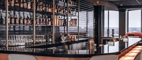 4 restaurants, breakfast, lunch, dinner served; American cuisine