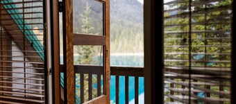 Emerald Lake Lodge