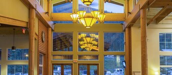 Holland America Denali Lodge