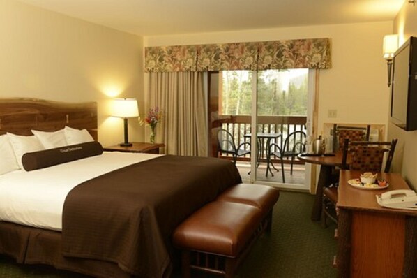 Desk, blackout curtains, iron/ironing board, free WiFi