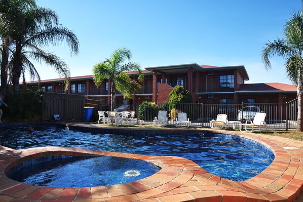 Outdoor pool, sun loungers