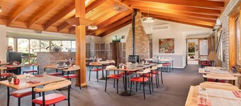 Quality Inn Carriage House