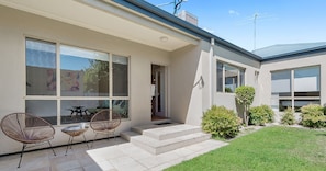 Stadtwohnung, 3 Schlafzimmer | Terrasse/Patio