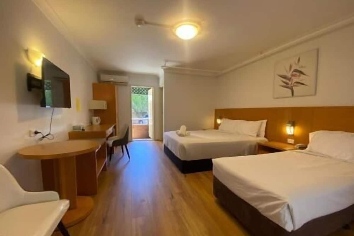 Premium bedding, pillowtop beds, minibar, individually decorated