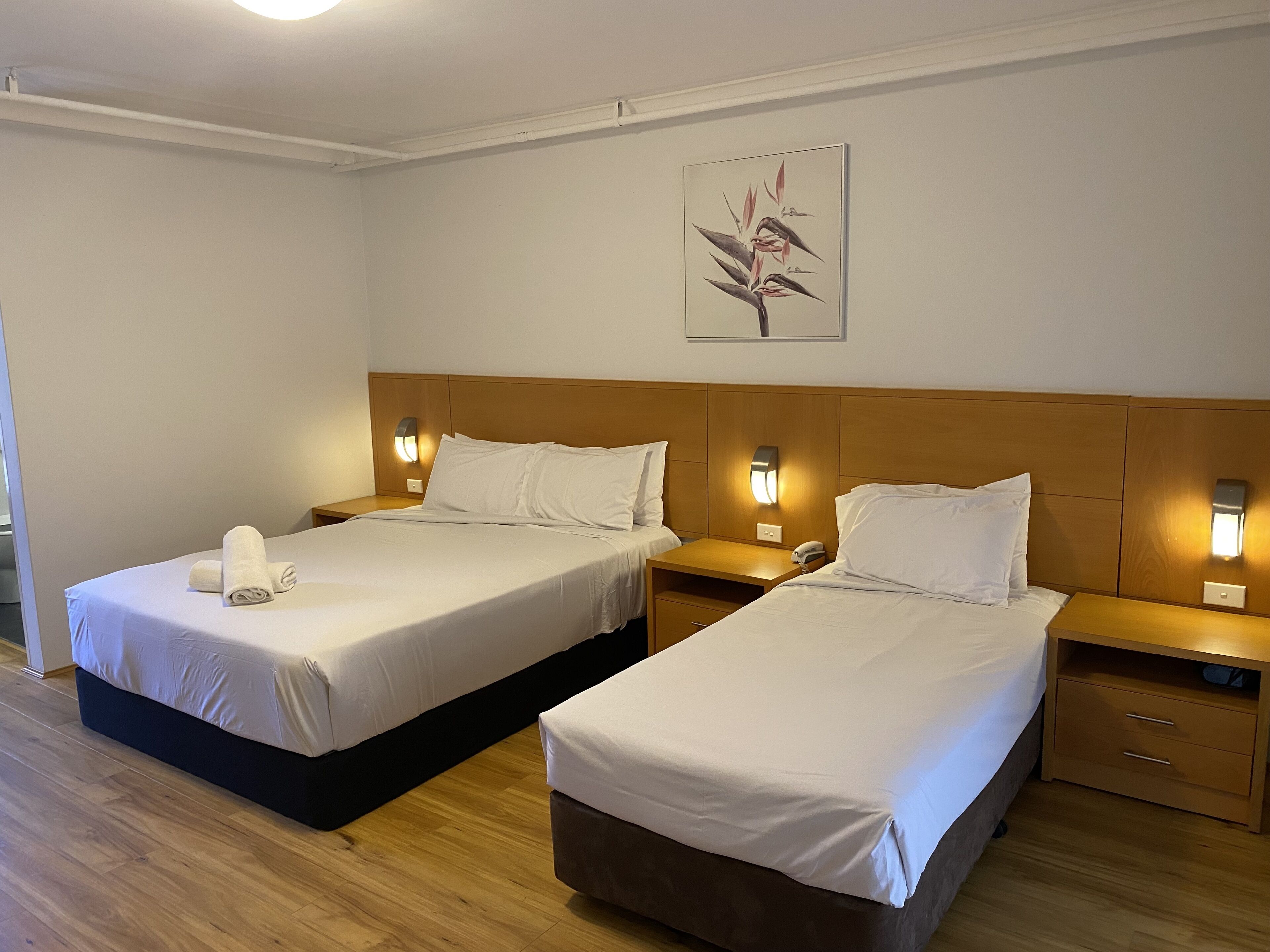 Photo - Garden Lodge Sydney Hotel