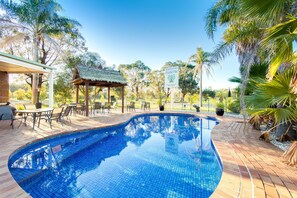 Outdoor pool - Thurgoona Country Club Resort (Thurgoona)