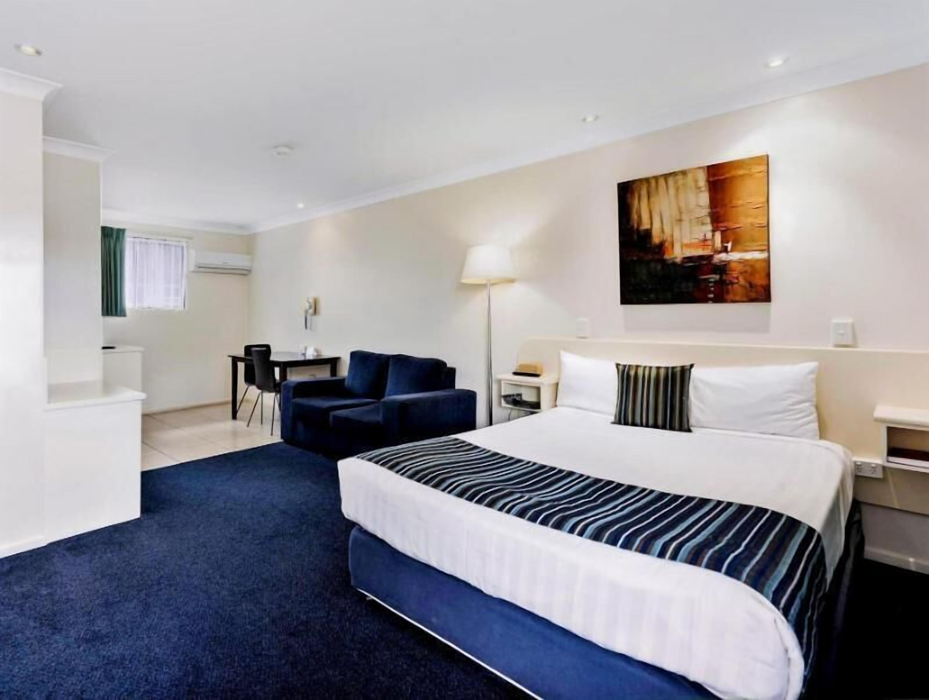 أغطية فراش متميزة وبديكورات فريدة لكل غرفة وطراز فريد لكل وحدة ومكتب