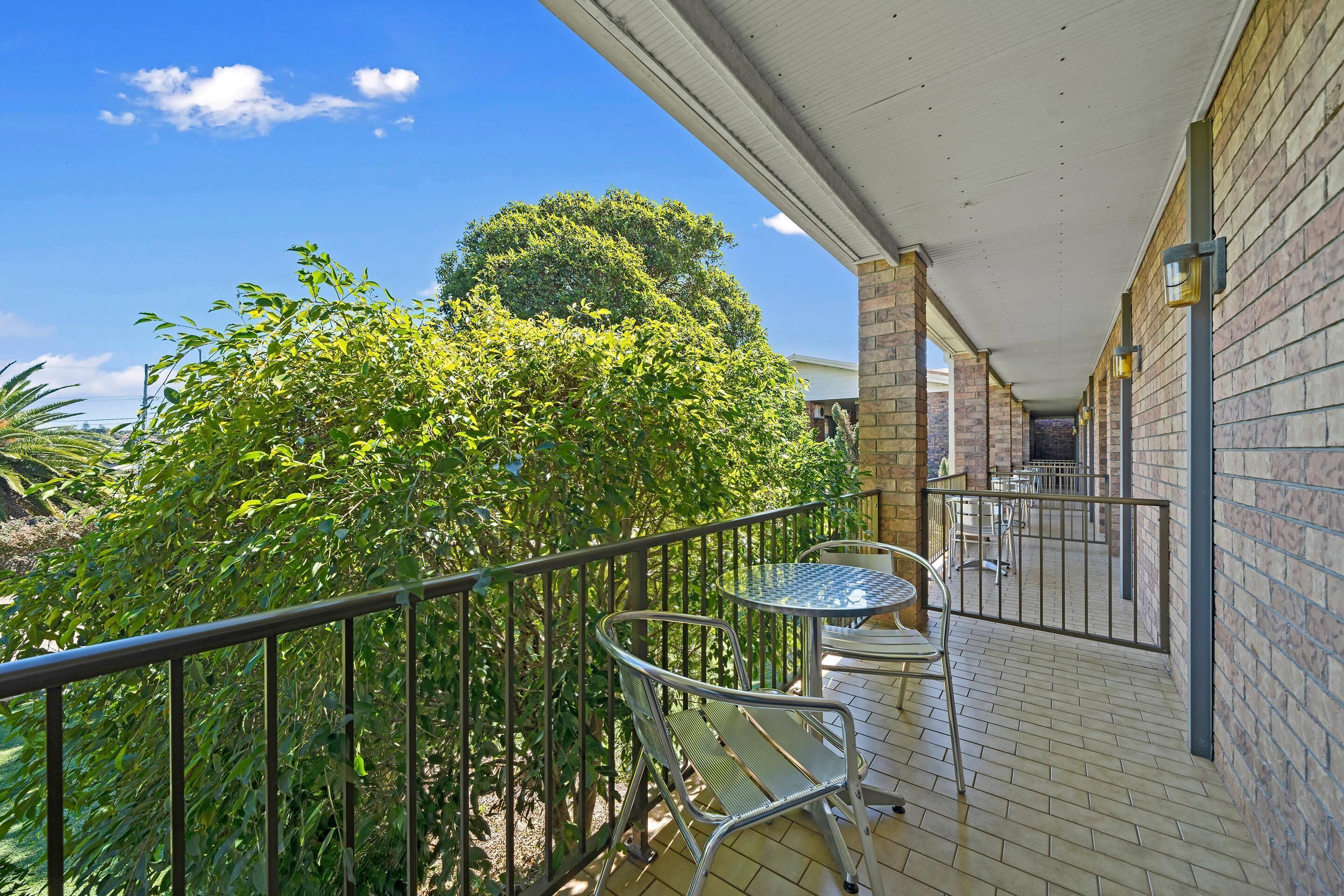 standard queen room, garden view with balcony” | premium bedding, individually decorated, individually furnished, desk
