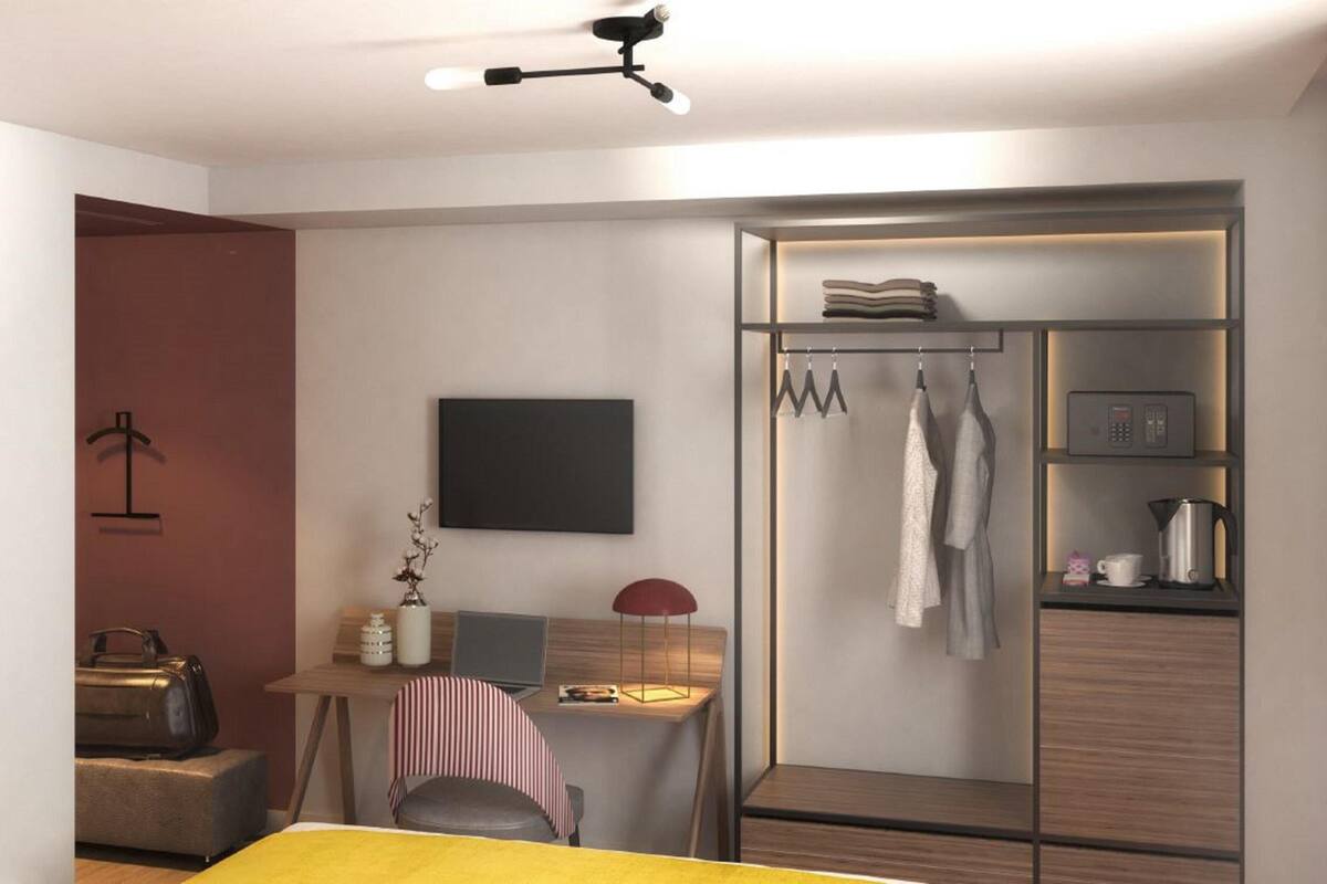 Premium bedding, minibar, in-room safe, individually decorated