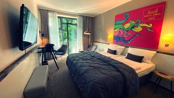 Bộ đồ giường kháng dị ứng, két bảo mật tại phòng, trang trí khác biệt