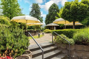 Front of property - Hotel Elisenhof (Moenchengladbach)