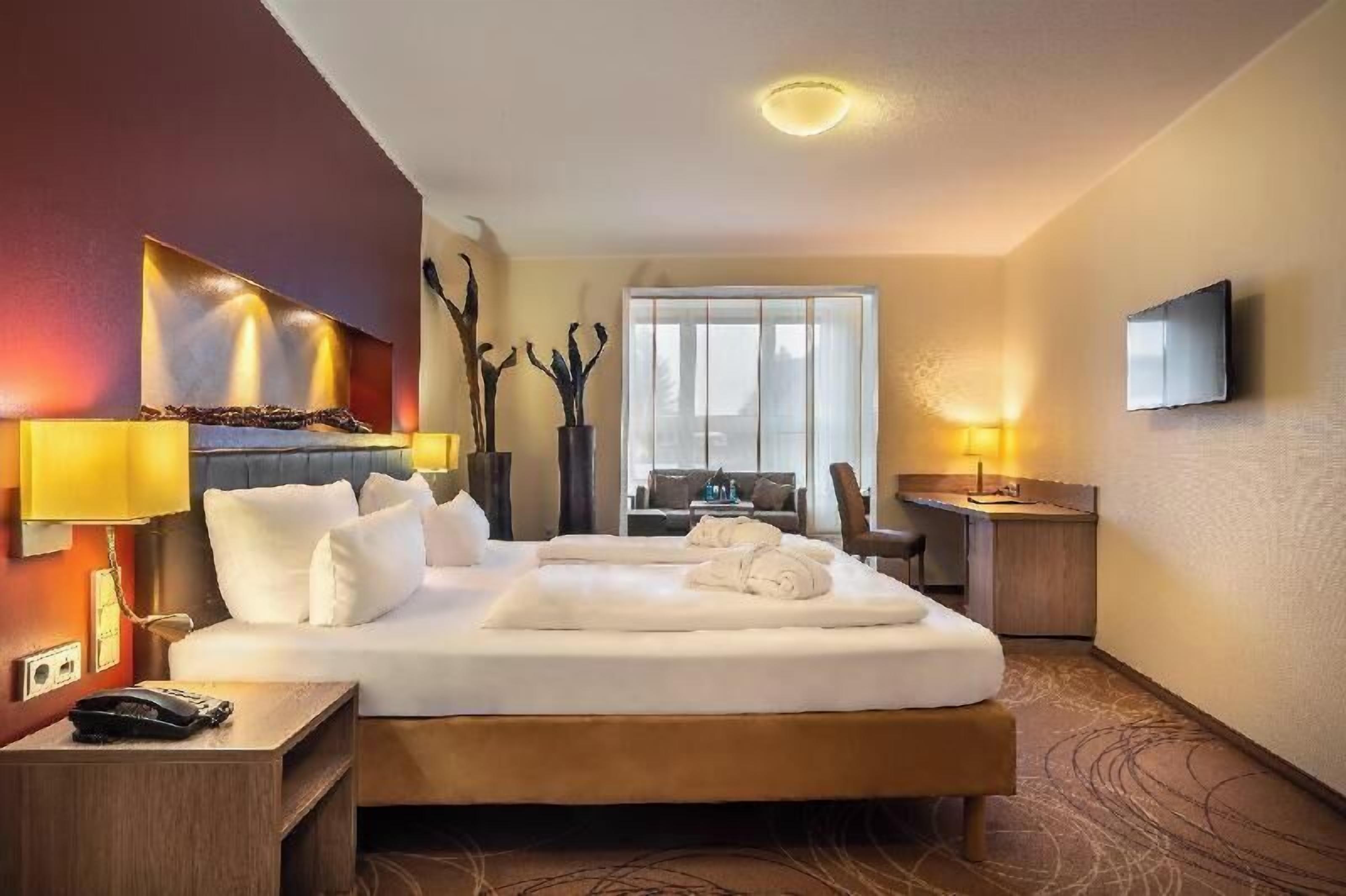 Ropa de cama de alta calidad y minibar 