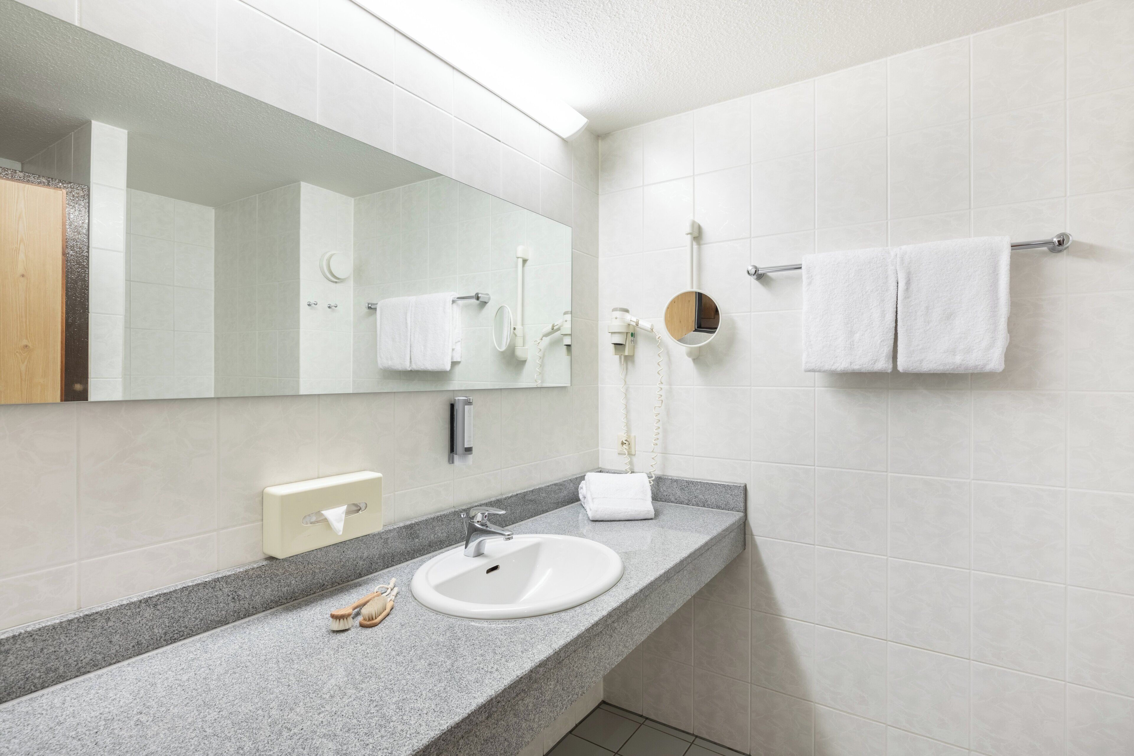 shower, free toiletries, hair dryer, bathrobes