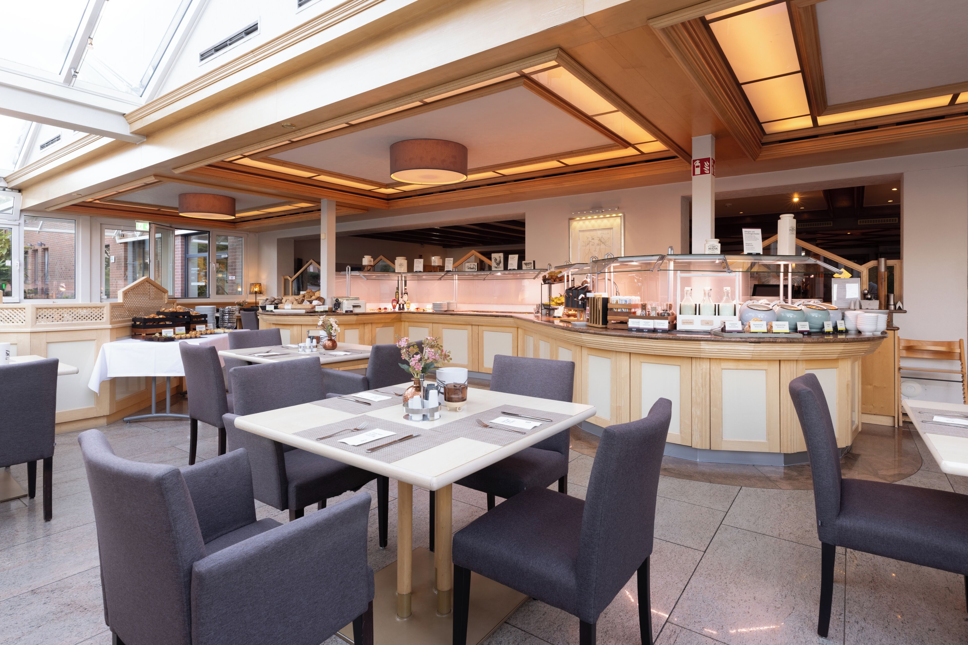 Daily buffet breakfast for a fee