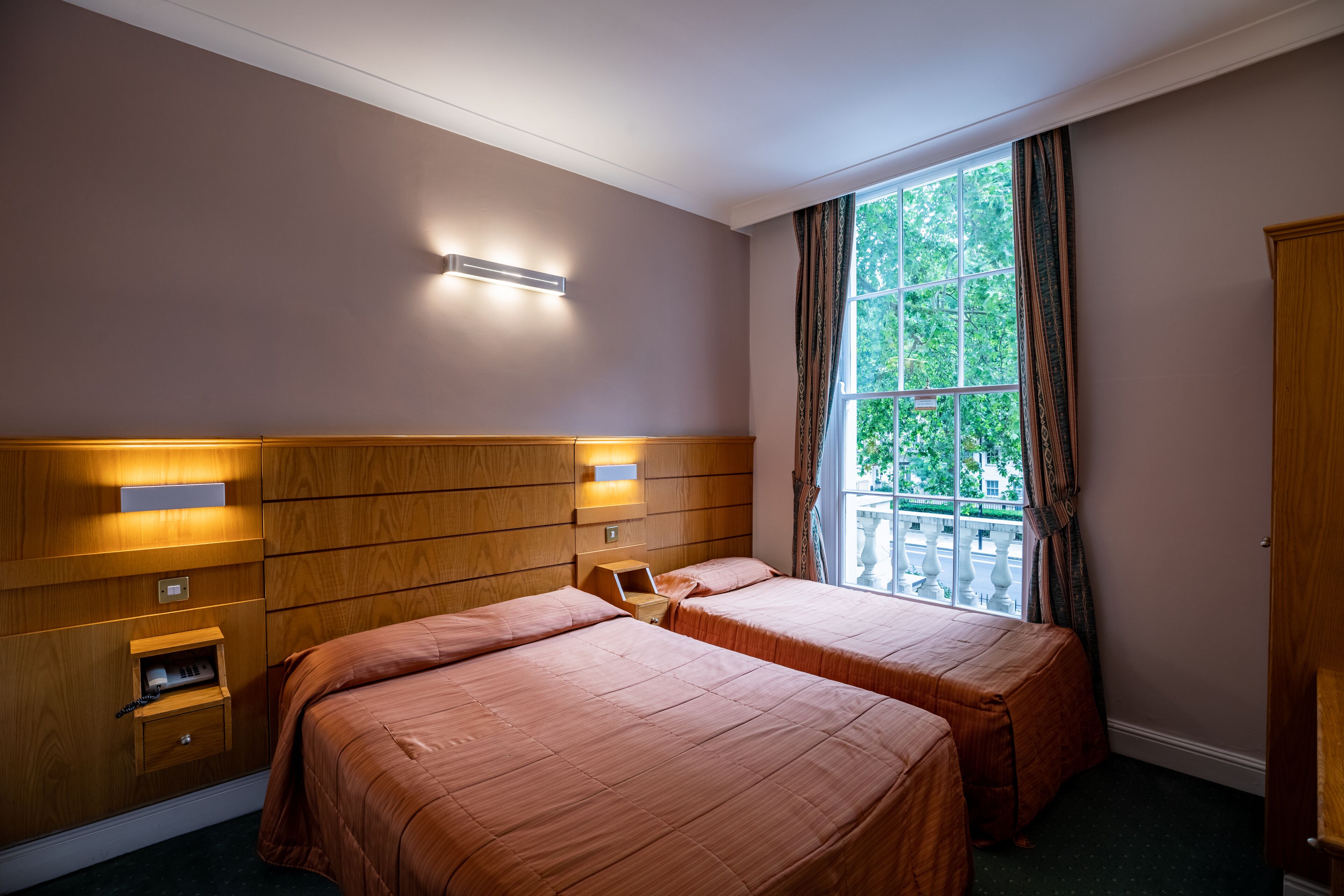 Foto - The Nayland Hotel