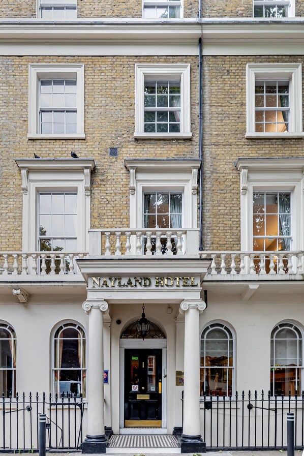 Exterior - Nayland Hotel (London)