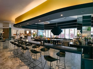 Bar (on property) - Hotel Bernat II (Calella)