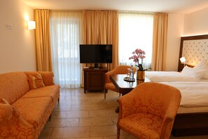 컴포트 아파트 | 미니바, 객실 내 금고, 책상, 방음 설비