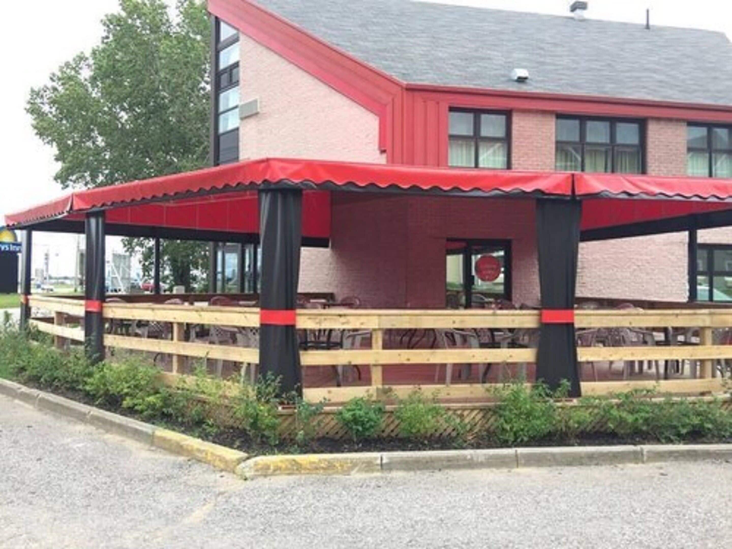 Photo - Days Inn by Wyndham Trois-Rivieres