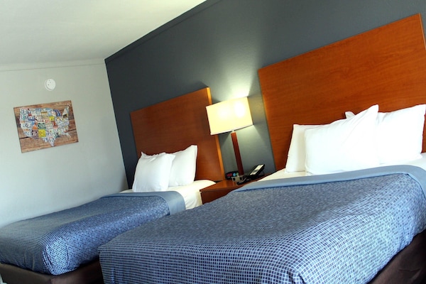 Desk, WiFi (free), bed sheets