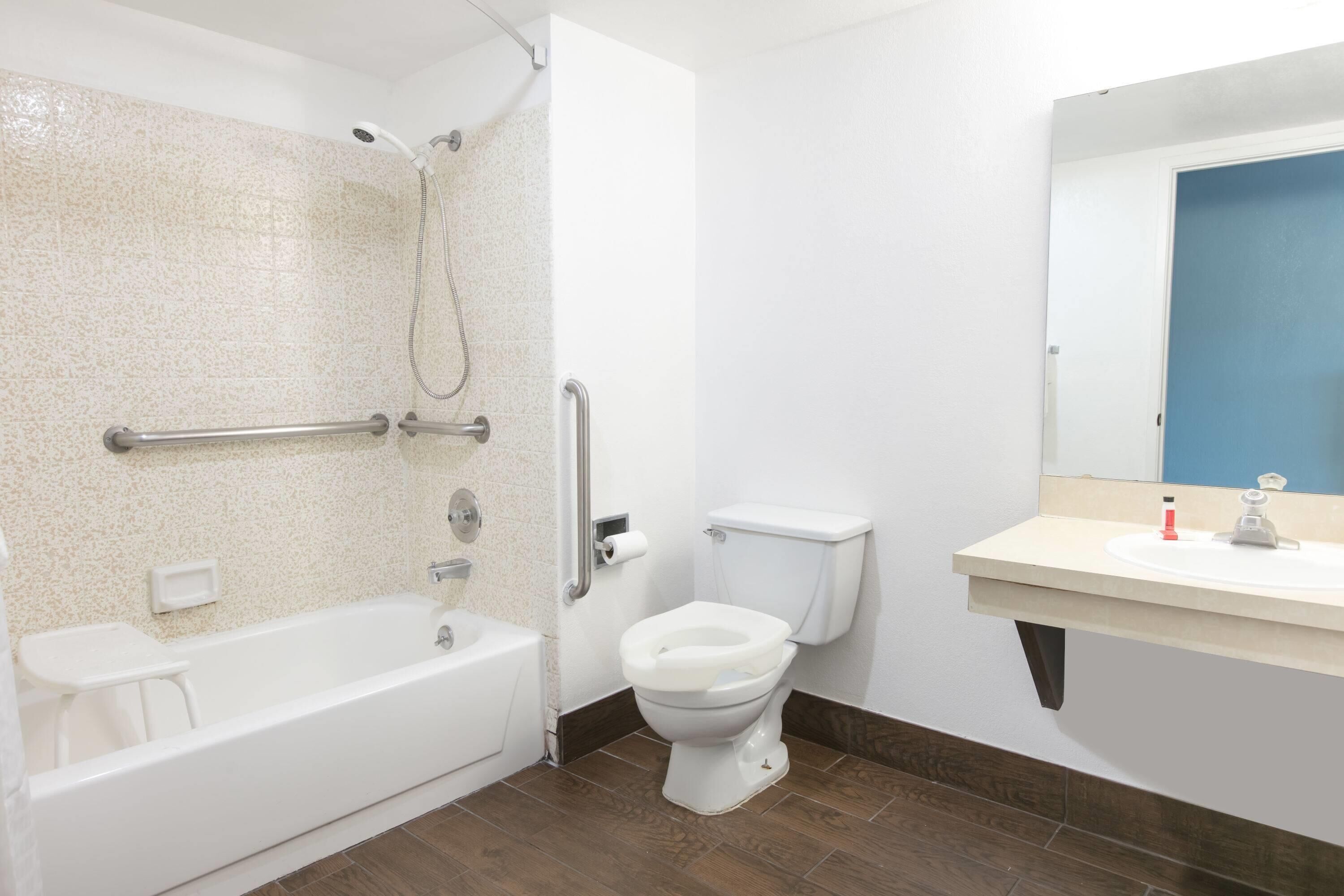 Foto - Super 8 by Wyndham Bishop