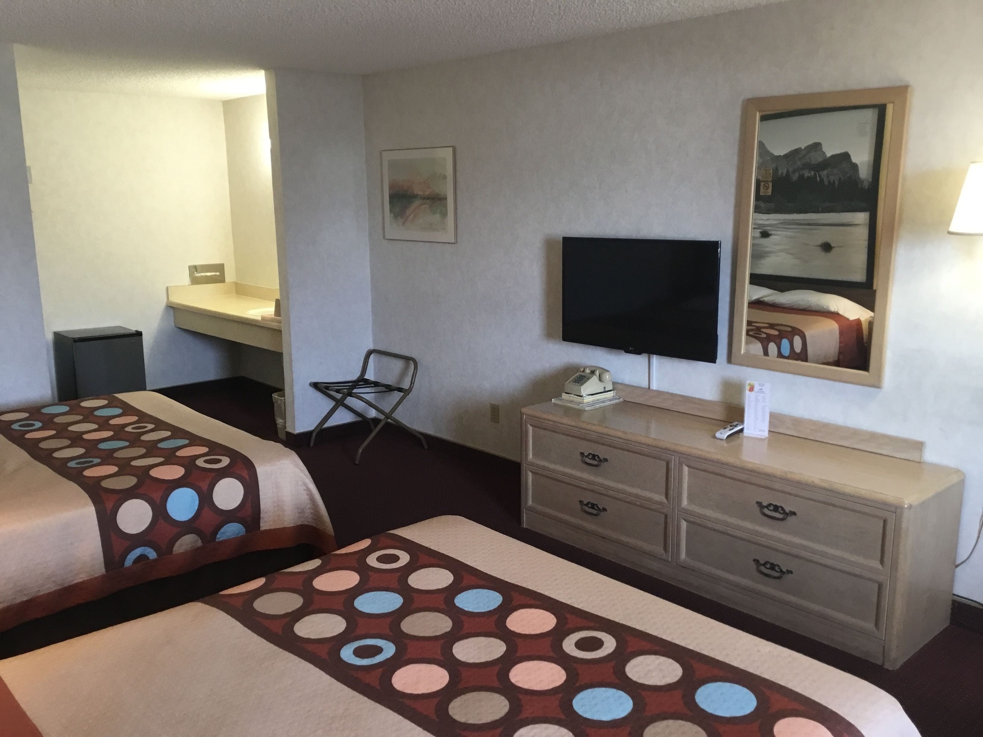 Foto - Super 8 by Wyndham Bishop