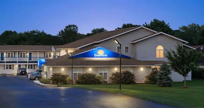 Days Inn by Wyndham Middletown/Newport Area